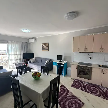Apartment Renato's *