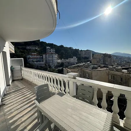Renato's * Sarande